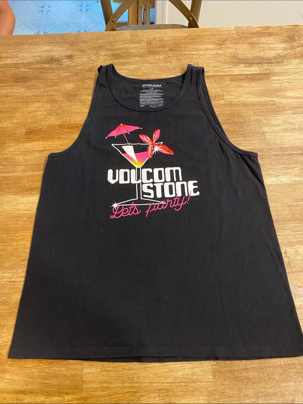 Volcom Black Tank Top with Pink & Orange Cocktail Graphic size large
